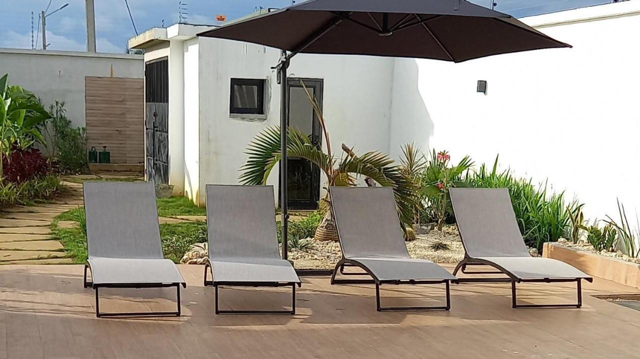 Villa Bolati, Avec Piscine, Jacuzzi, Jardin Et Vue Bonoua ภายนอก รูปภาพ