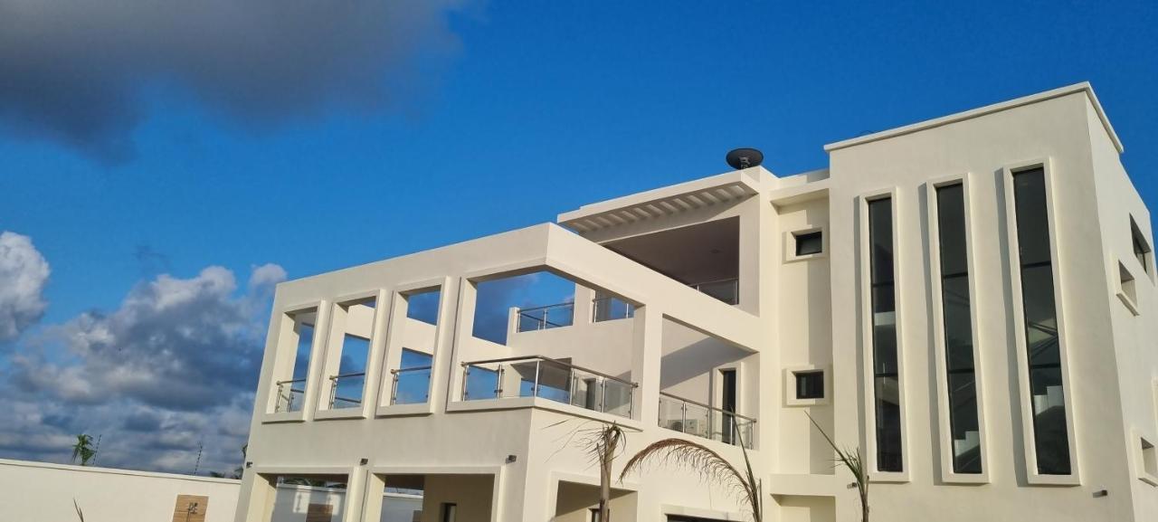 Villa Bolati, Avec Piscine, Jacuzzi, Jardin Et Vue Bonoua ภายนอก รูปภาพ