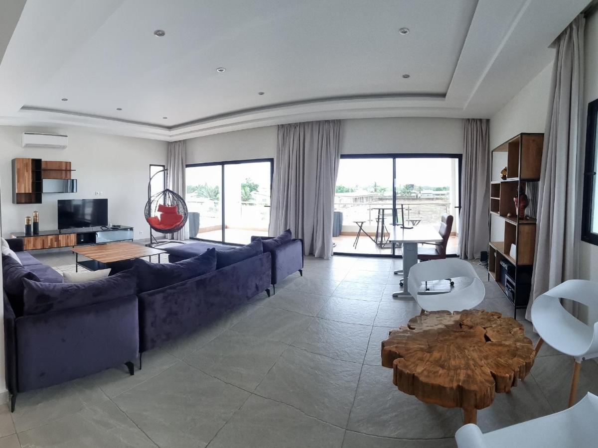 Villa Bolati, Avec Piscine, Jacuzzi, Jardin Et Vue Bonoua ภายนอก รูปภาพ