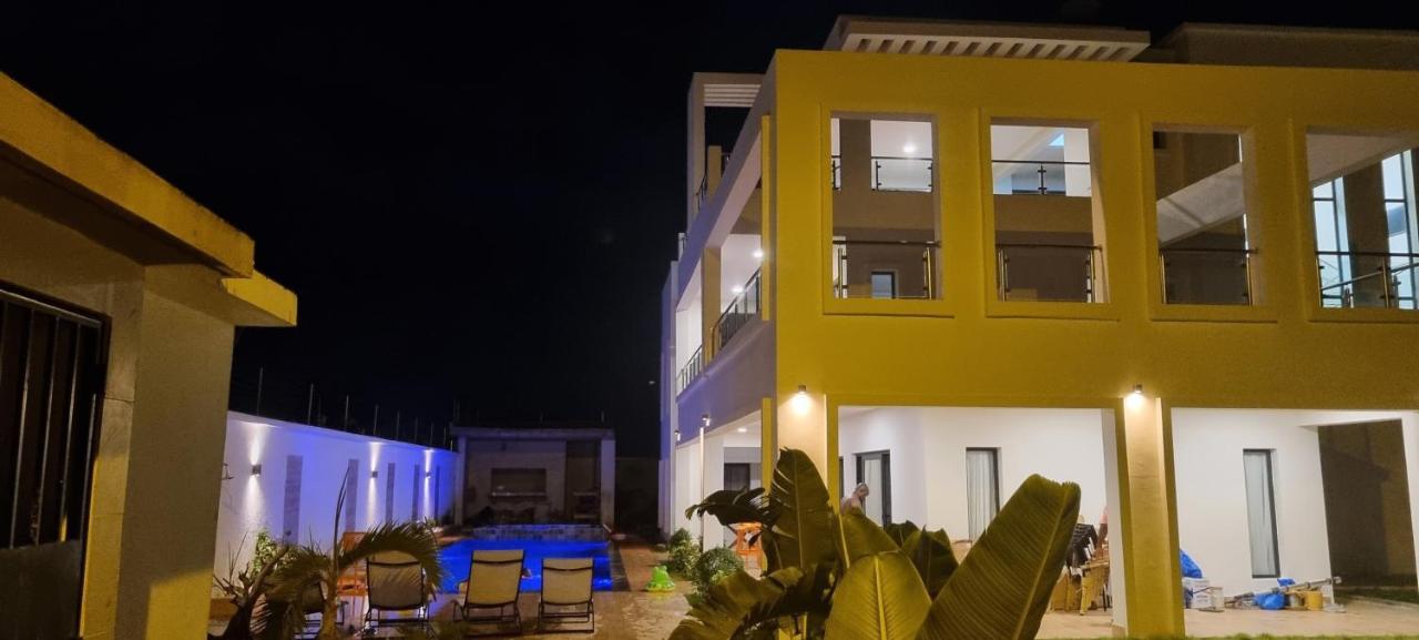 Villa Bolati, Avec Piscine, Jacuzzi, Jardin Et Vue Bonoua ภายนอก รูปภาพ