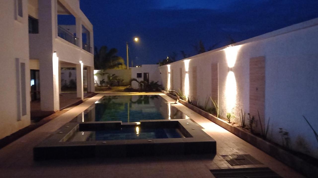Villa Bolati, Avec Piscine, Jacuzzi, Jardin Et Vue Bonoua ภายนอก รูปภาพ